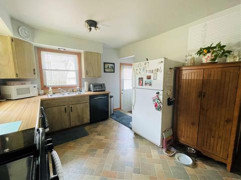 723 N Gordon St, Marshall, MI 49068 photo 16