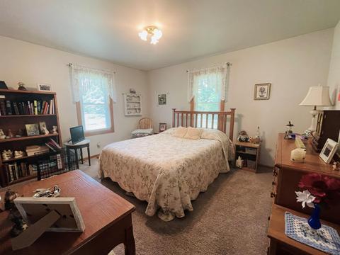 723 N Gordon St, Marshall, MI 49068 photo 17