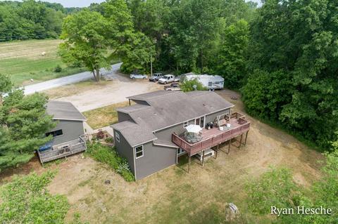 5840 Dumon Rd, Belding, MI 48809 photo 12