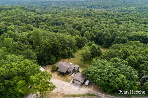 5840 Dumon Rd, Belding, MI 48809 photo 8