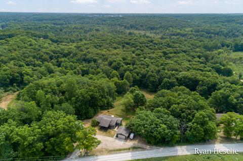 5840 Dumon Rd, Belding, MI 48809 photo 9
