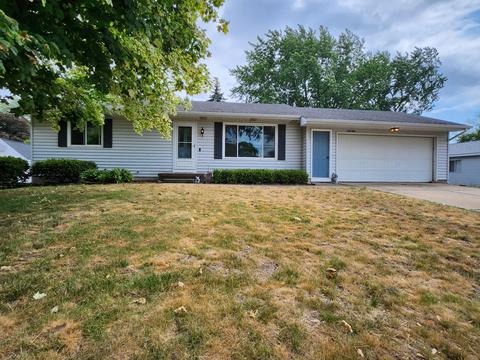 3094 Homewood St SW, Grandville, MI 49418