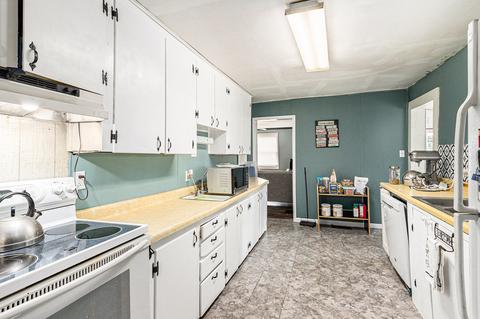 380 W 6th St, Constantine, MI 49042 photo 9