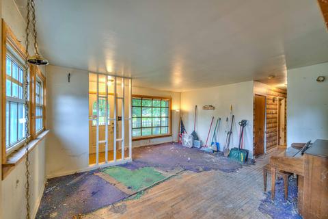 5480 Wellesley Dr, Jackson, MI 49201 photo 6