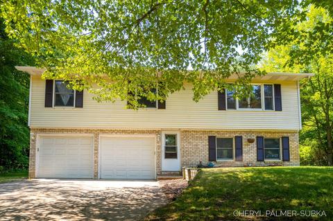 12597 136th Ave, Grand Haven, MI 49417