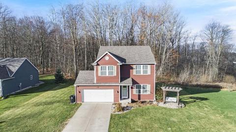 726 Wild Flower Dr, Wayland, MI 49348