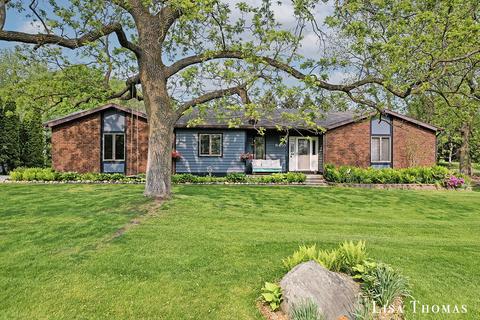 8455 Trail Blazer Dr SE, Byron Center, MI 49315