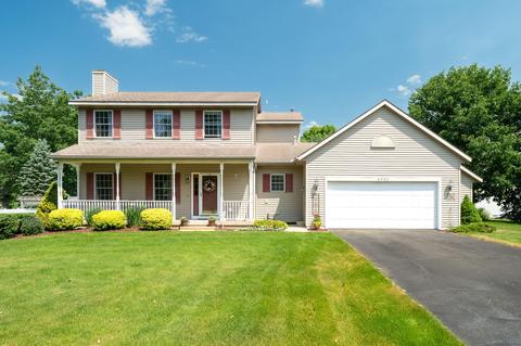 6050 Country Place Dr SE, Alto, MI 49302