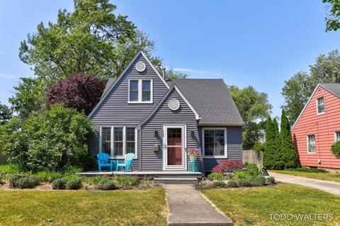 115 W 28th St, Holland, MI 49423