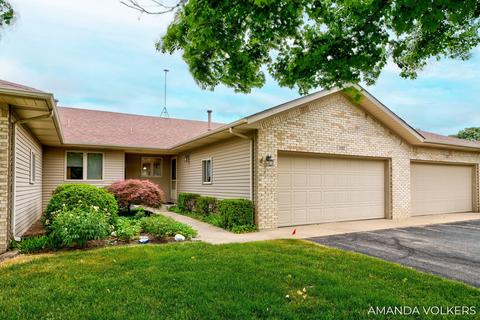 1157 Amber Ridge Dr SW, Byron Center, MI 49315