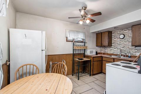 815 S Hooker Ave, Three Rivers, MI 49093 photo 8