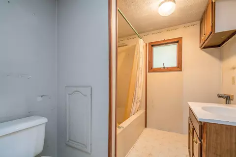 5609 Lacey Rd, Dowling, MI 49050 photo 9