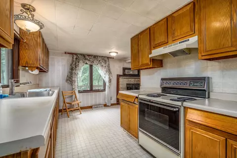 5609 Lacey Rd, Dowling, MI 49050 photo 4
