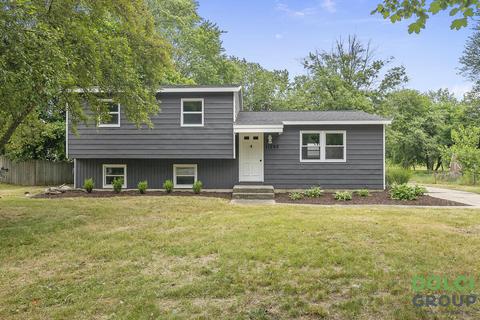 11298 Rosewood Ave, Allendale, MI 49401