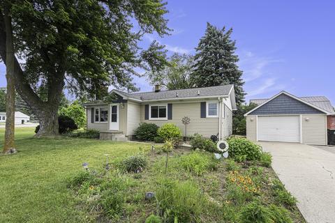 6476 36th Ave, Hudsonville, MI 49426