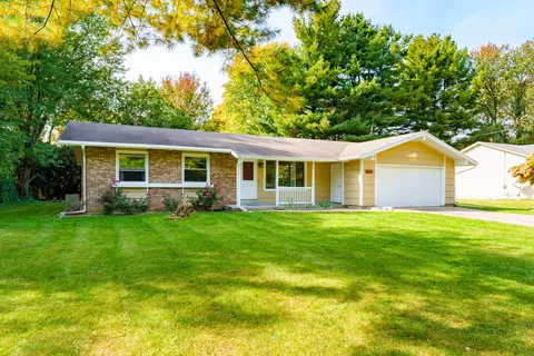 2460 Strathmore St, Kalamazoo, MI 49009