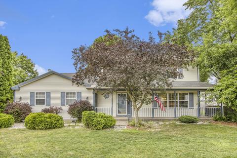 3029 Sturgeon Bay Ave, Portage, MI 49024