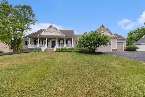 6222 Boulder Ridge Dr NE, Belmont, MI 49306