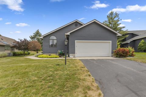 7200 Bridge Town Ln SE, Caledonia, MI 49316