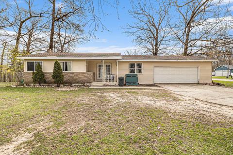 7960 S Michigan Ave, Rothbury, MI 49452