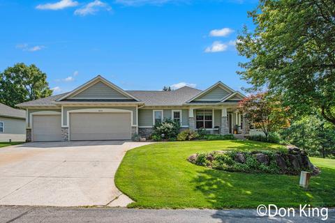 2650 Hylane Ave NE, Grand Rapids, MI 49505
