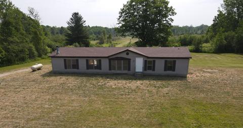 1347 M-30, Gladwin, MI 48624 photo 5