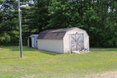 1347 M-30, Gladwin, MI 48624 photo 6