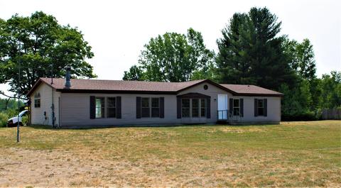 1347 M-30, Gladwin, MI 48624
