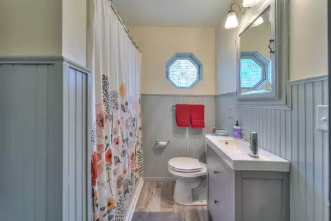 2230 Maple Dr, Jackson, MI 49203 photo 9