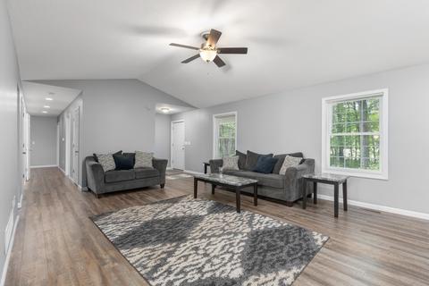 8320 E Baseline Rd, Mount Pleasant, MI 48858 photo 9