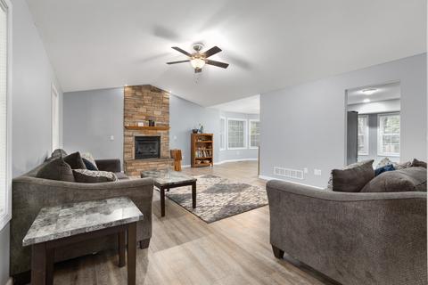 8320 E Baseline Rd, Mount Pleasant, MI 48858 photo 7