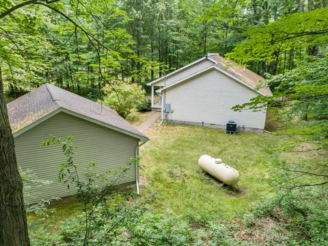 8320 E Baseline Rd, Mount Pleasant, MI 48858 photo 5
