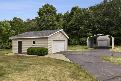 159 Colonial Dr, Augusta, MI 49012 photo 25