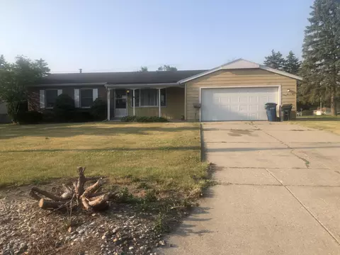 2605 Heverly Dr E, Portage, MI 49024