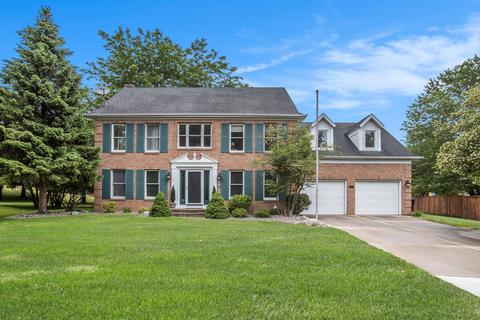 6441 Drumlin Ct SE, Ada, MI 49301