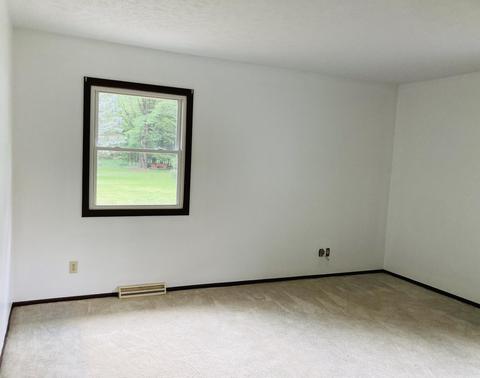 8301 East Rd, Three Oaks, MI 49128 photo 14