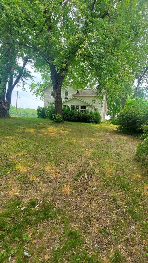 7435 N Parma Rd, Parma, MI 49269