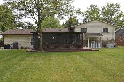 3868 Mayfield Dr, Jackson, MI 49203 photo 3