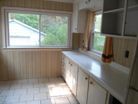 1402 E North St, Jackson, MI 49202 photo 6