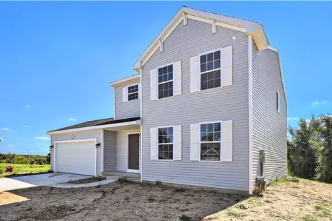 6870 Sydney St, Muir, MI 48860