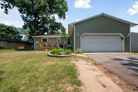 3442 Loren Dr, Jackson, MI 49203