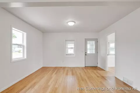 705 Harroun St, Belding, MI 48809 photo 11