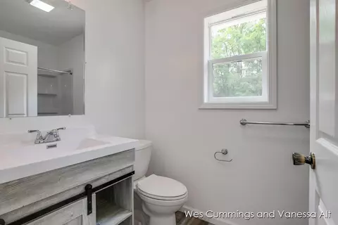 705 Harroun St, Belding, MI 48809 photo 23