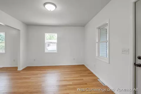 705 Harroun St, Belding, MI 48809 photo 13