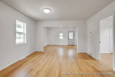 705 Harroun St, Belding, MI 48809 photo 15