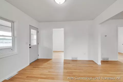 705 Harroun St, Belding, MI 48809 photo 14