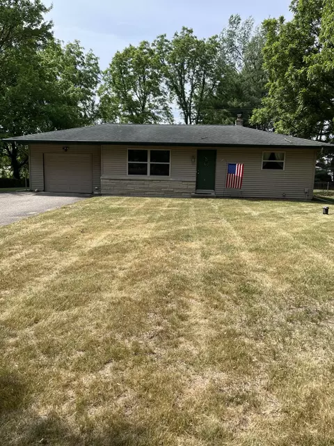 12768 A Dr N, Ceresco, MI 49033