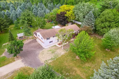 1145 E Alward Rd, Dewitt, MI 48820 photo 2