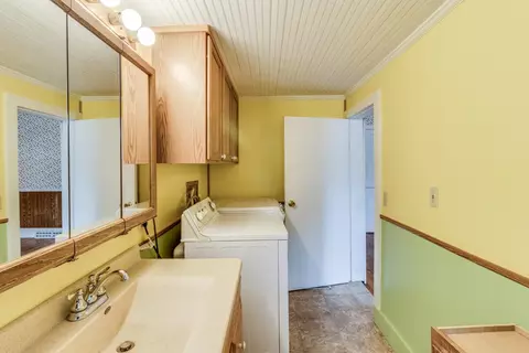 714 E Green St, Marshall, MI 49068 photo 10