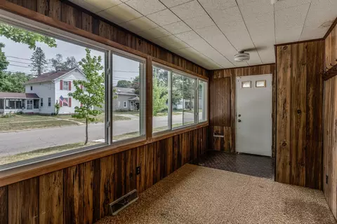 714 E Green St, Marshall, MI 49068 photo 15